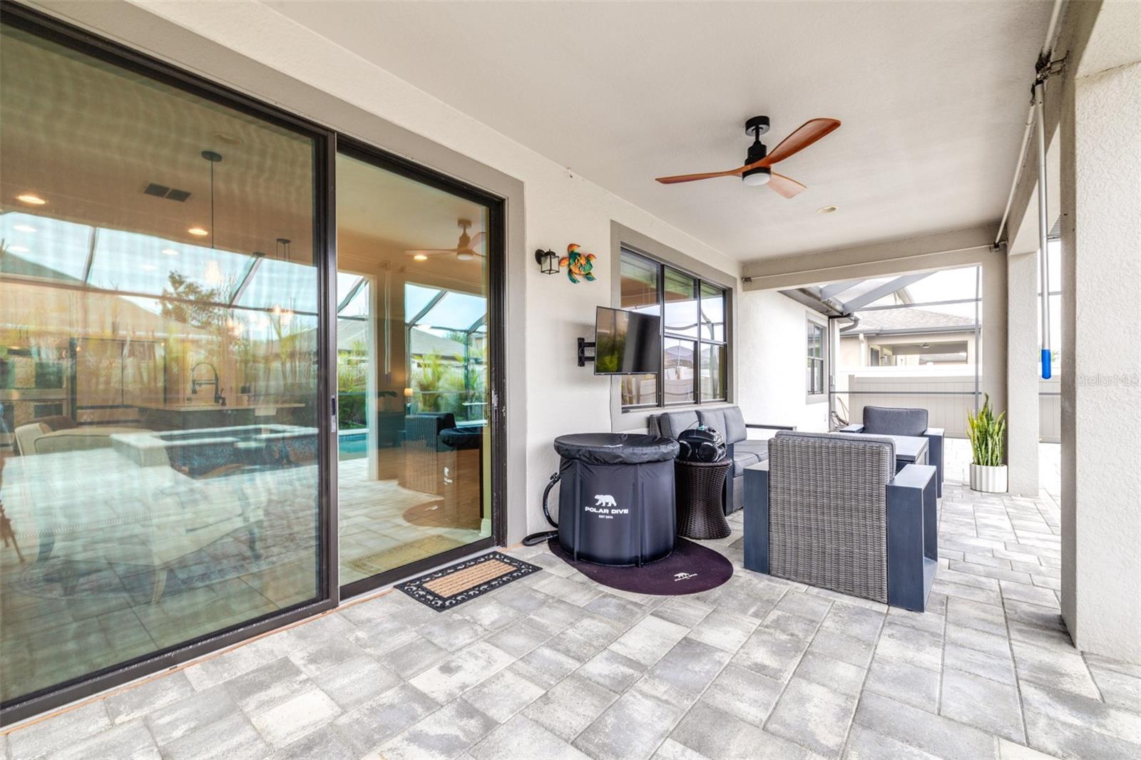 Listing photo id 44 for 21827 Billowy Jaunt Drive