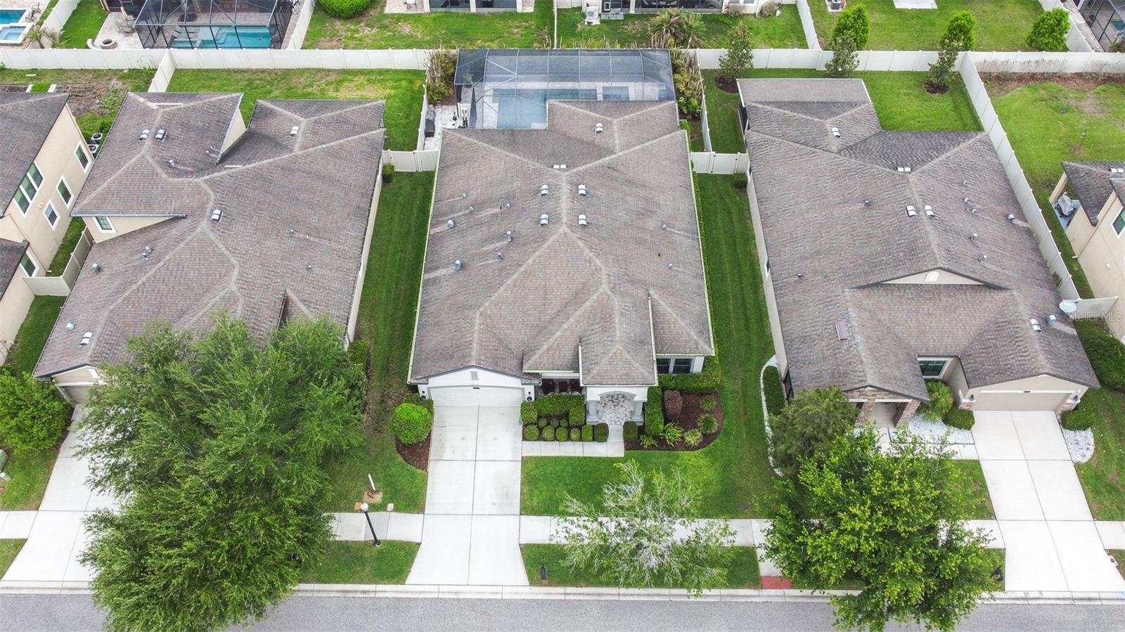 Listing photo id 53 for 21827 Billowy Jaunt Drive