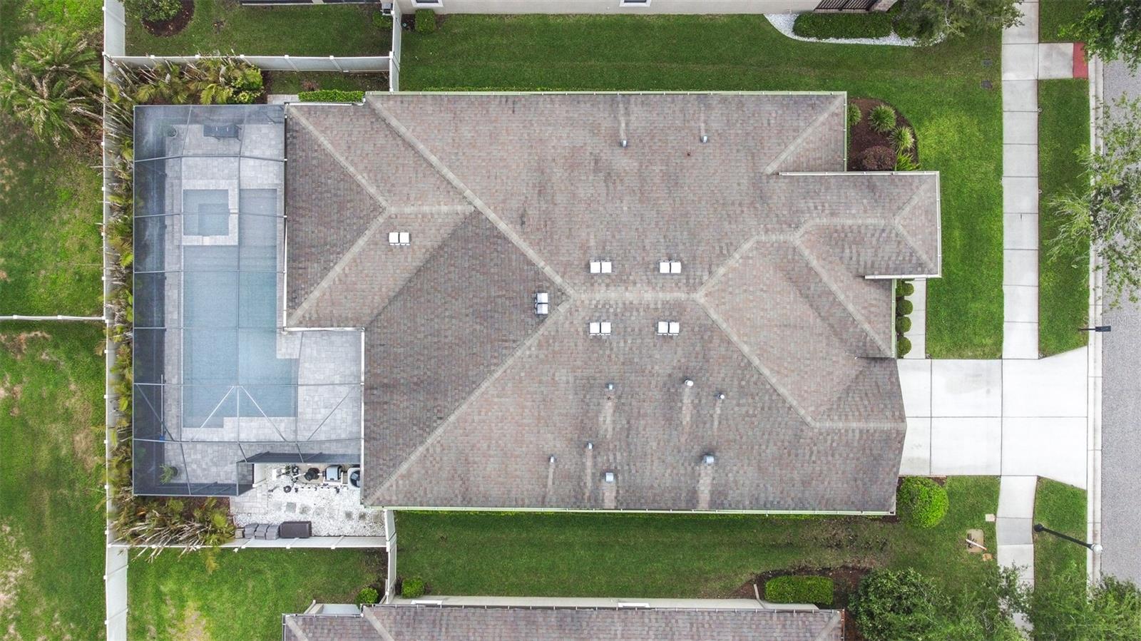 Listing photo id 54 for 21827 Billowy Jaunt Drive