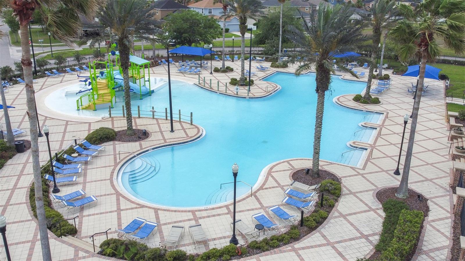 Listing photo id 66 for 21827 Billowy Jaunt Drive