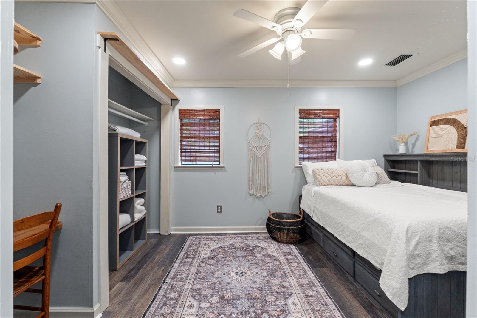 Image 31 of 93 For 6200 River Terrace