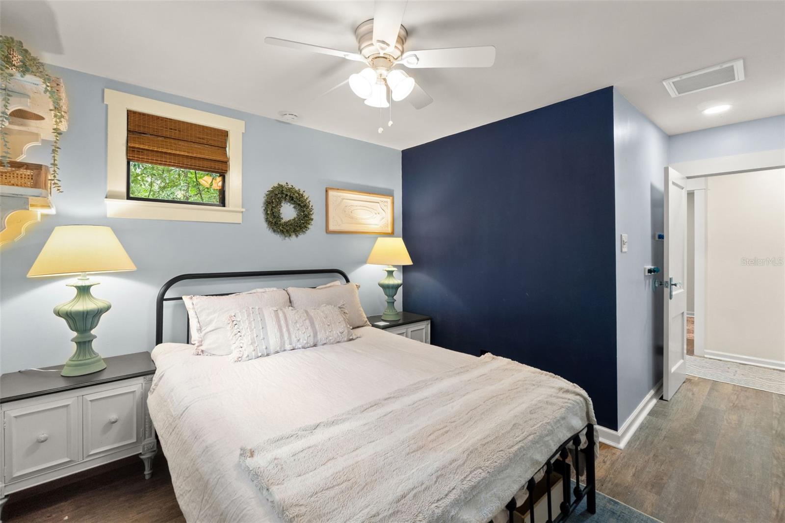 Image 35 of 93 For 6200 River Terrace