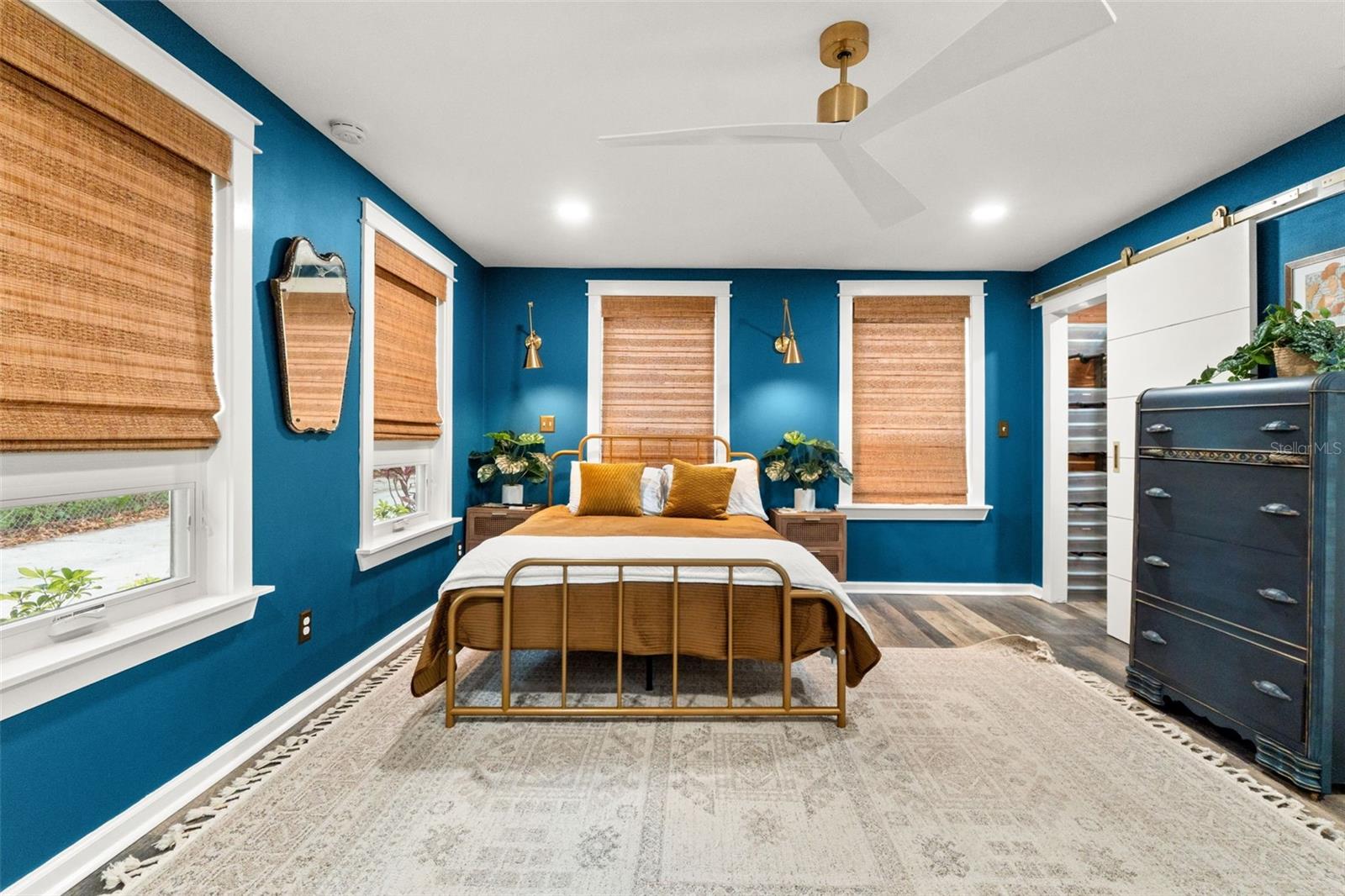 Image 38 of 93 For 6200 River Terrace