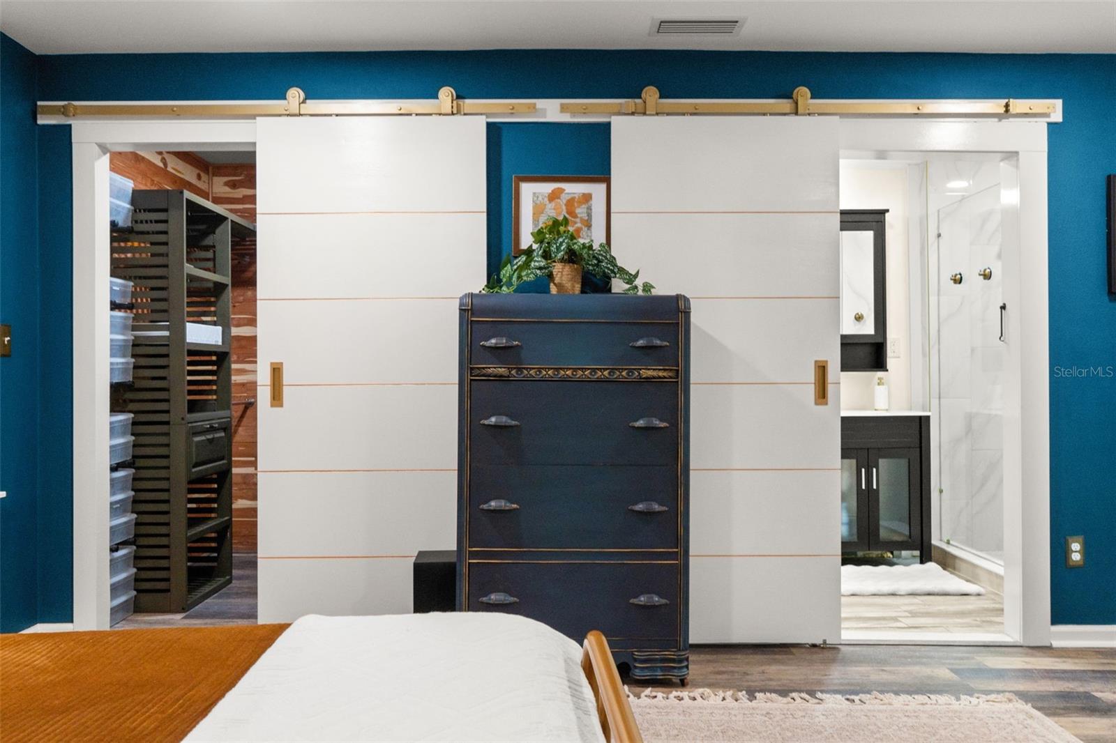 Image 43 of 93 For 6200 River Terrace