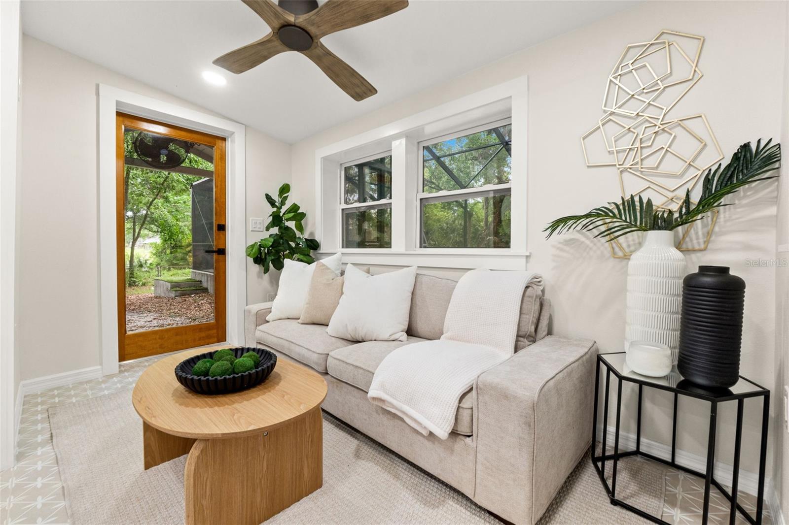 Image 56 of 93 For 6200 River Terrace