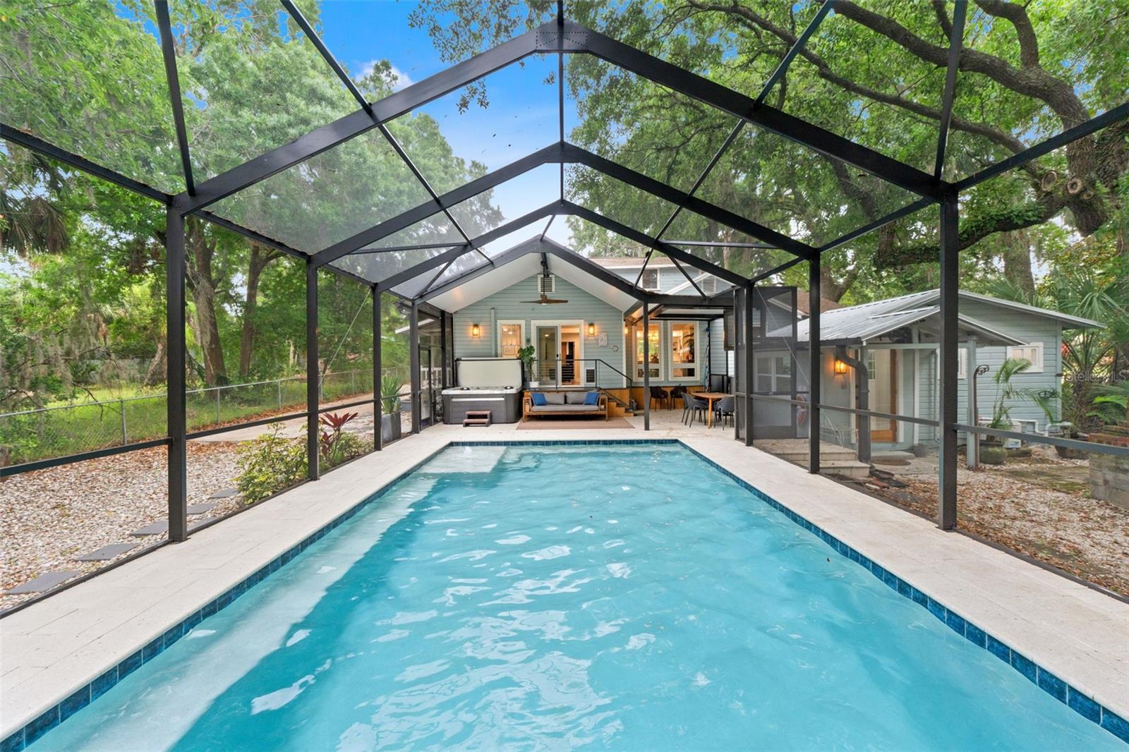 Image 68 of 93 For 6200 River Terrace