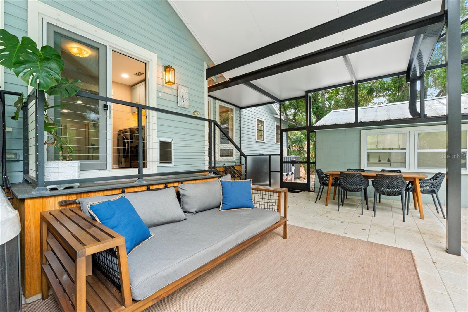 Image 73 of 93 For 6200 River Terrace