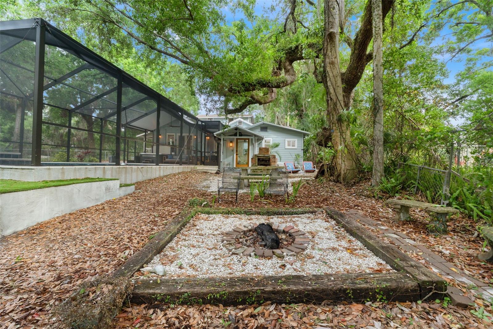 Image 79 of 93 For 6200 River Terrace