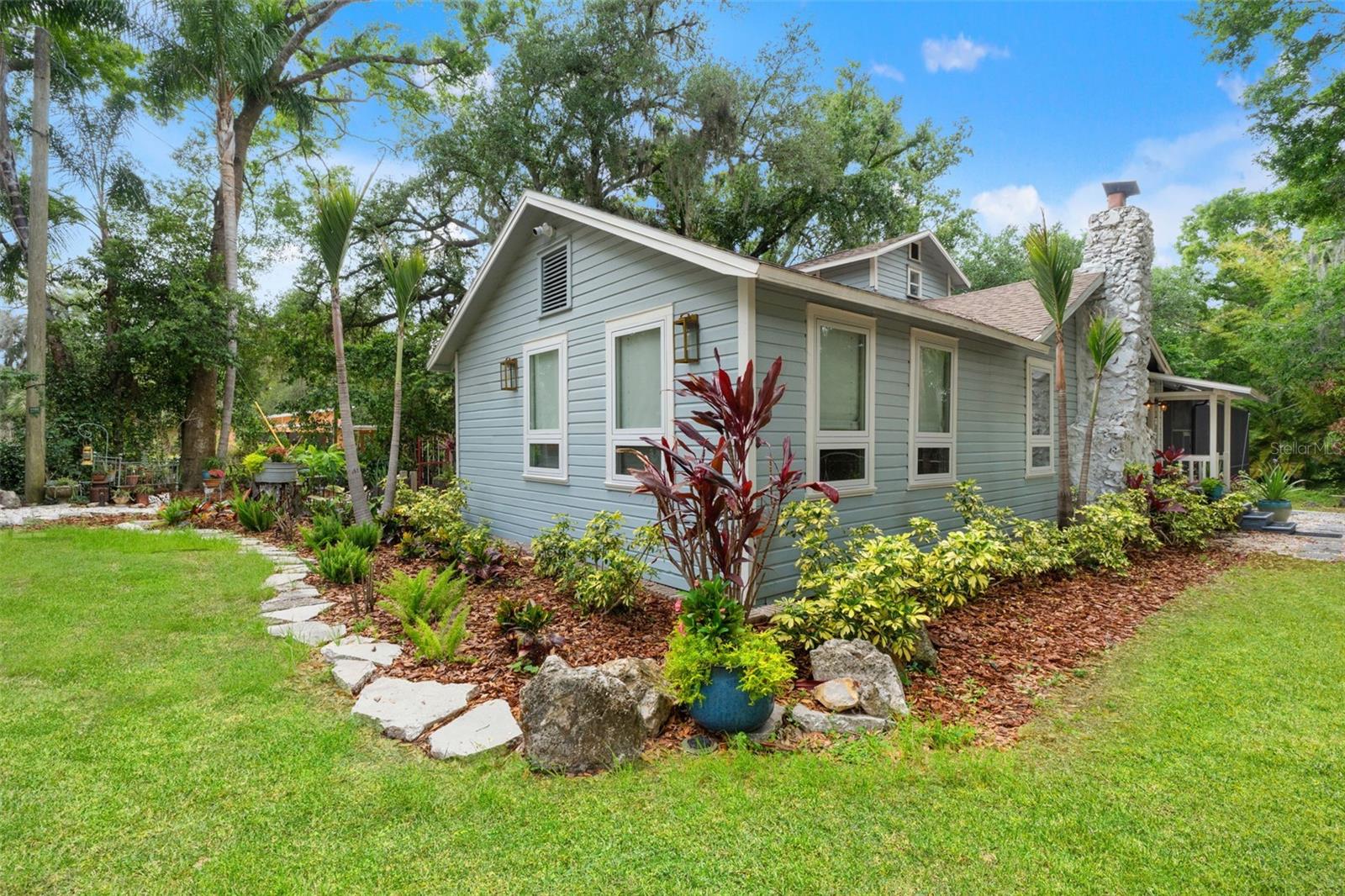 Image 89 of 93 For 6200 River Terrace