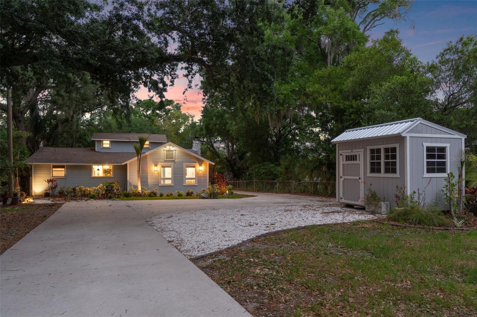 Image 92 of 93 For 6200 River Terrace