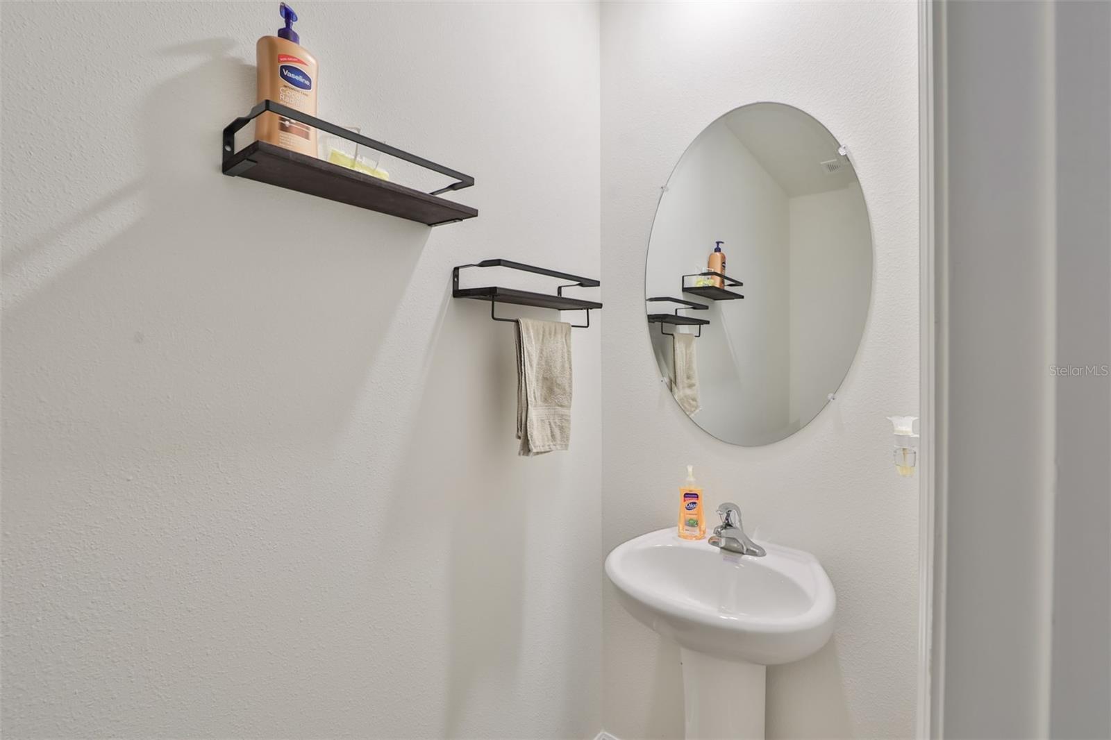 Image 12 of 33 For 3225 Pleasant Willow Court