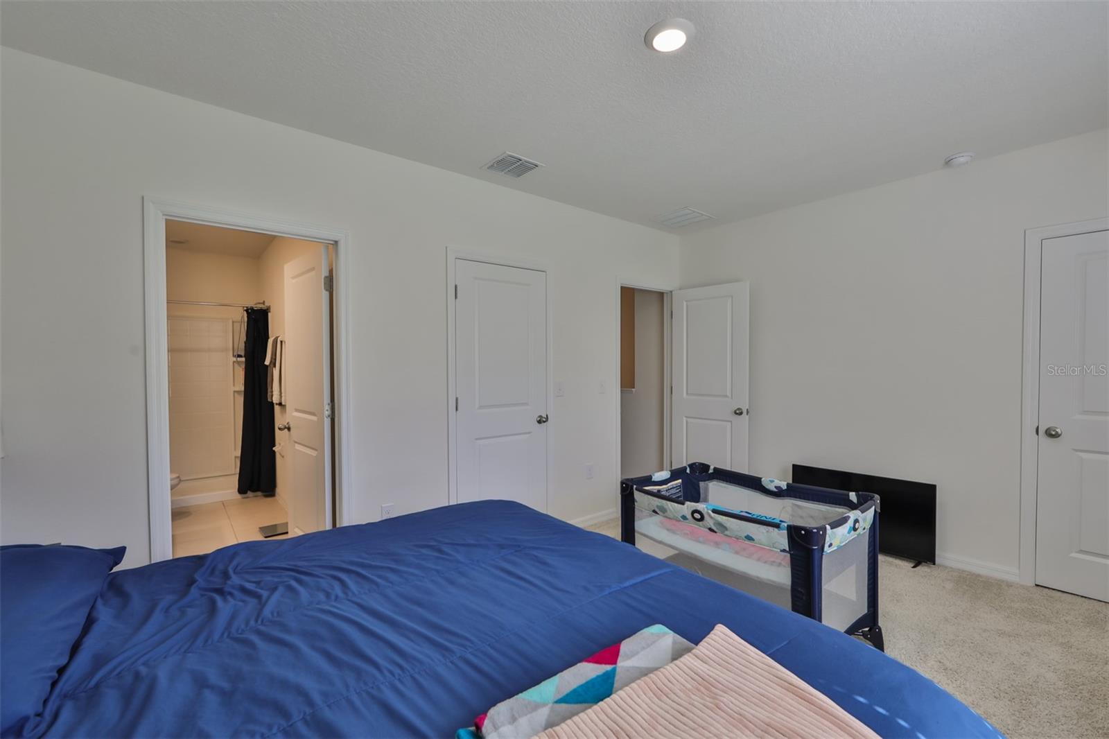 Image 16 of 33 For 3225 Pleasant Willow Court