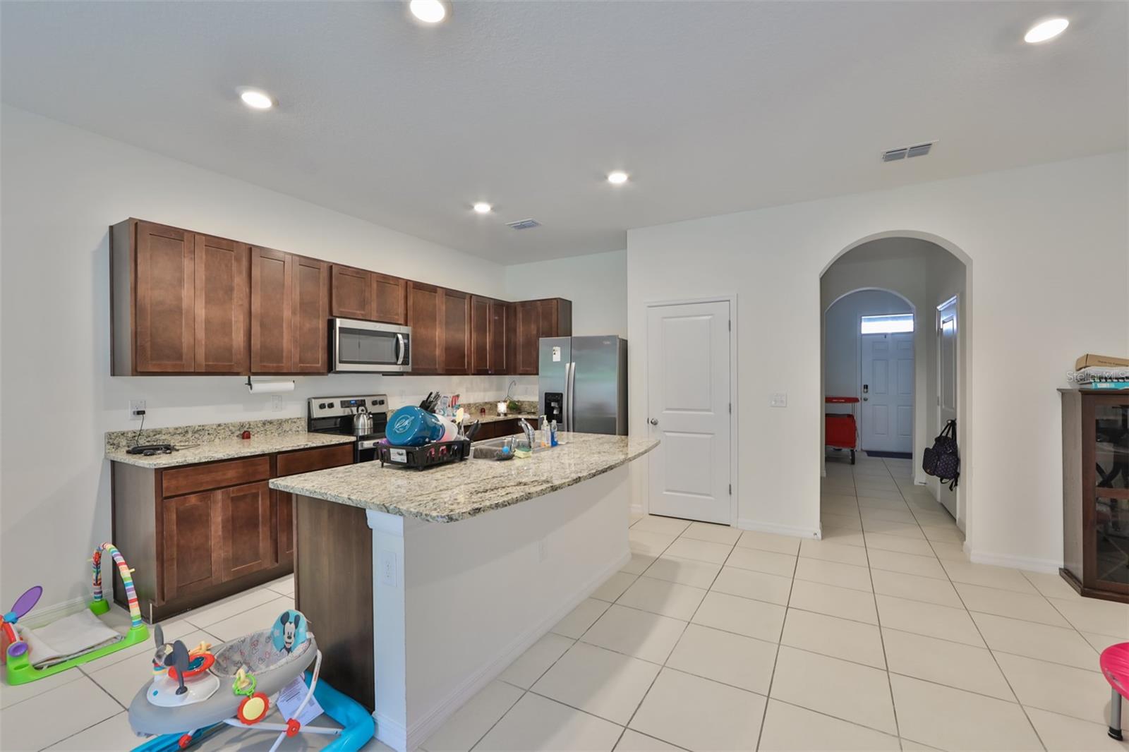 Image 9 of 33 For 3225 Pleasant Willow Court