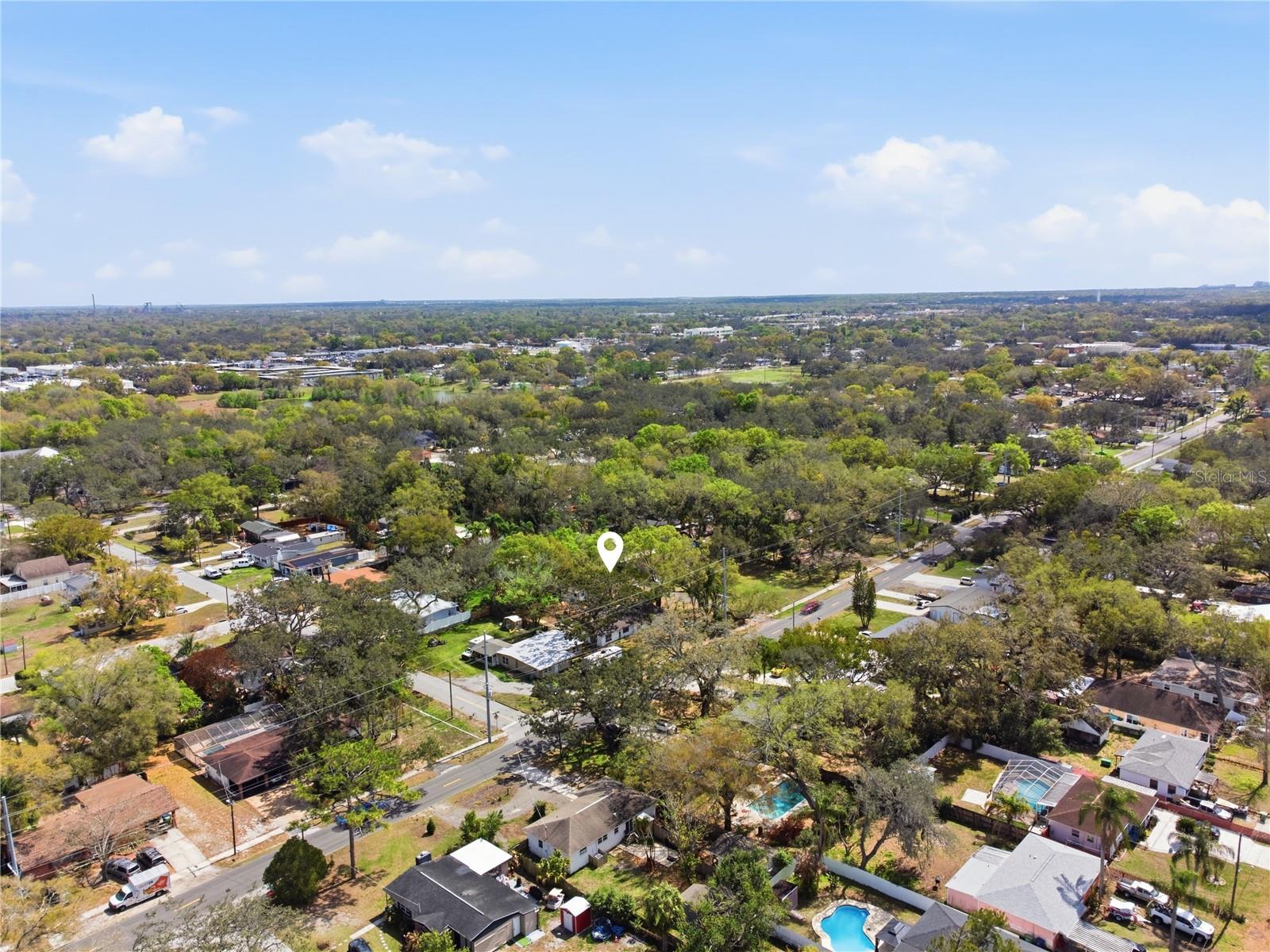 Listing photo id 30 for 10945 Boulevard