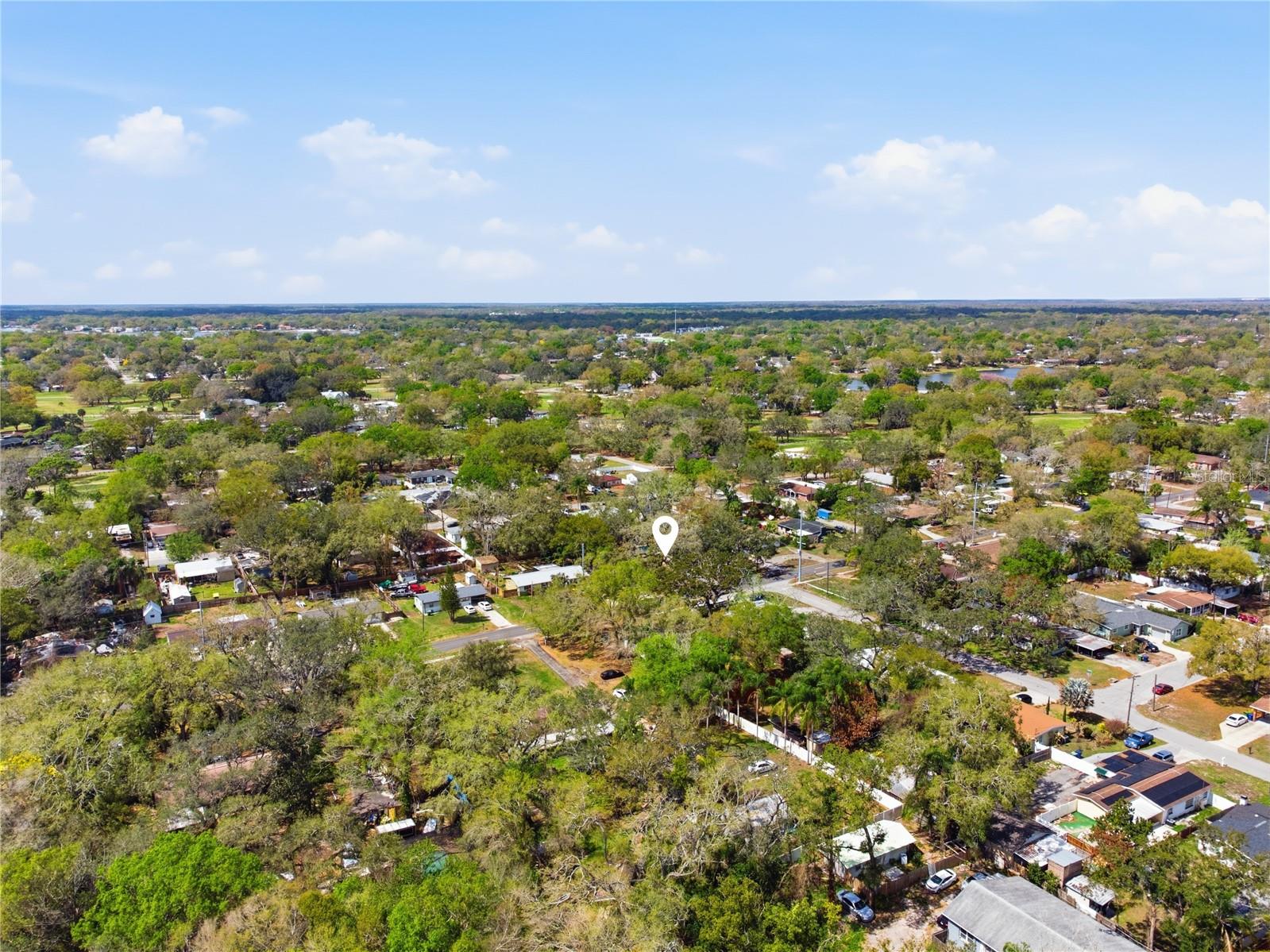 Listing photo id 31 for 10945 Boulevard