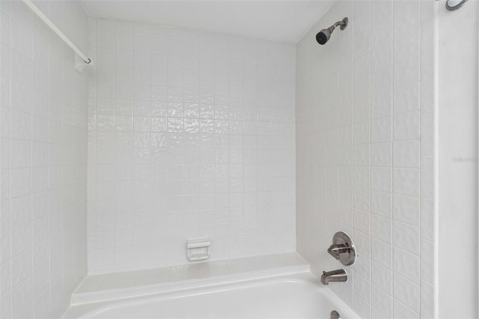 Image 23 of 33 For 2971 Estancia Boulevard 313