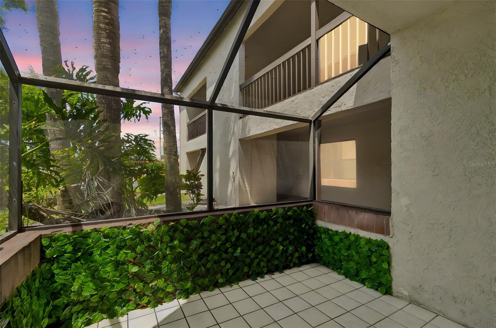 Image 27 of 33 For 2971 Estancia Boulevard 313