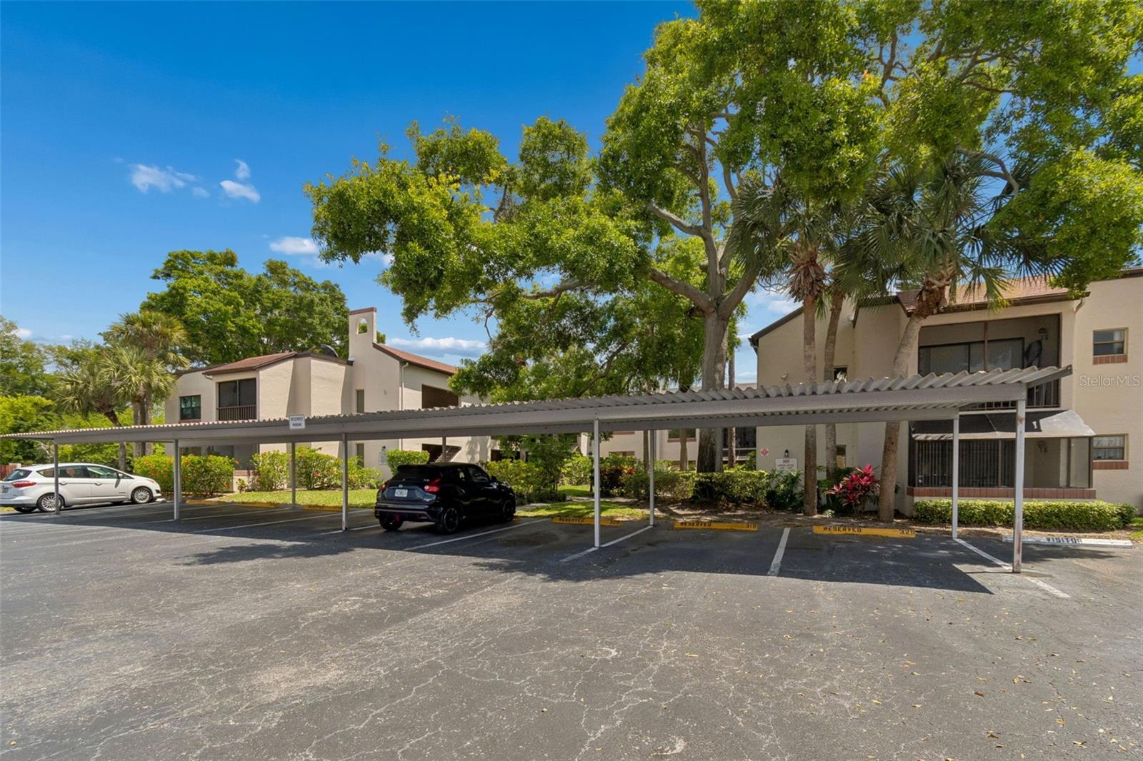 Image 29 of 33 For 2971 Estancia Boulevard 313