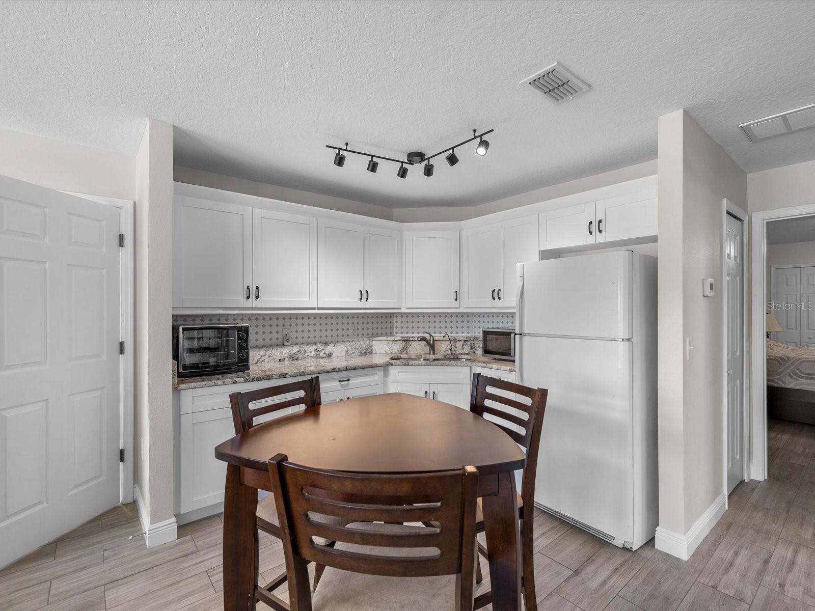 Image 21 of 89 For 4411 Oklahoma Avenue