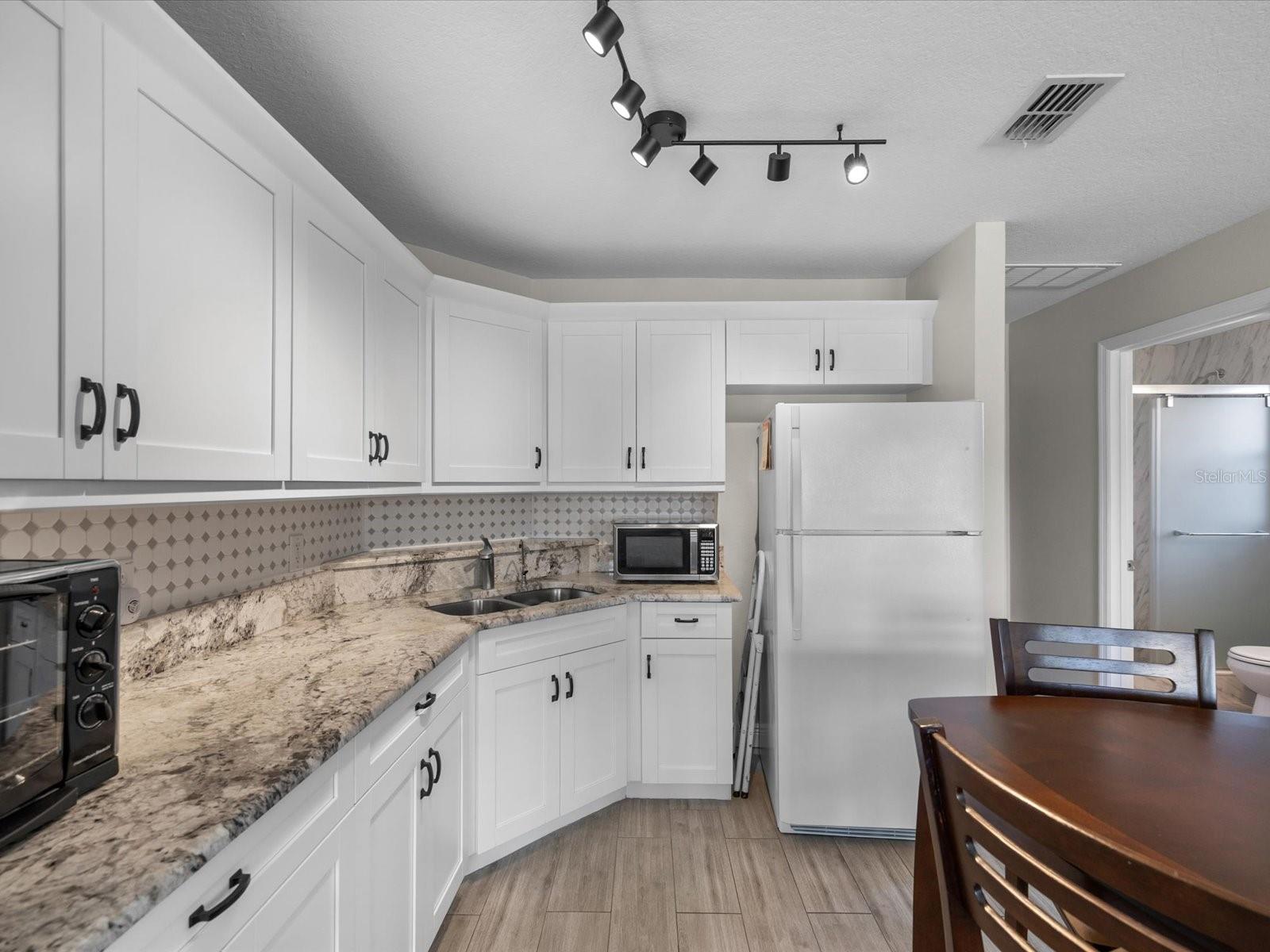 Image 23 of 89 For 4411 Oklahoma Avenue