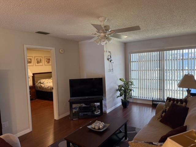 Image 5 of 22 For 1100 East Bay Drive 89