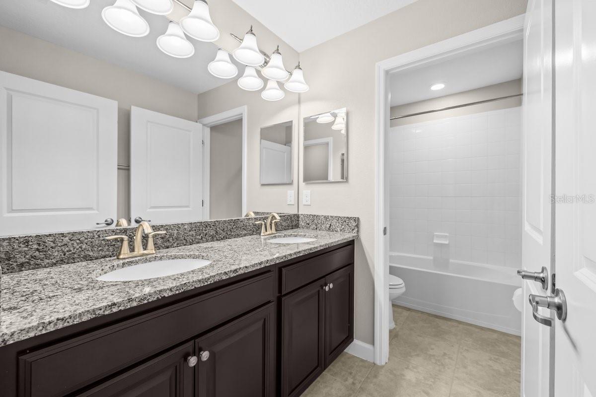 Image 19 of 37 For 10153 Newminster Loop