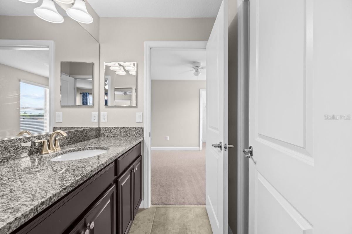 Image 22 of 37 For 10153 Newminster Loop