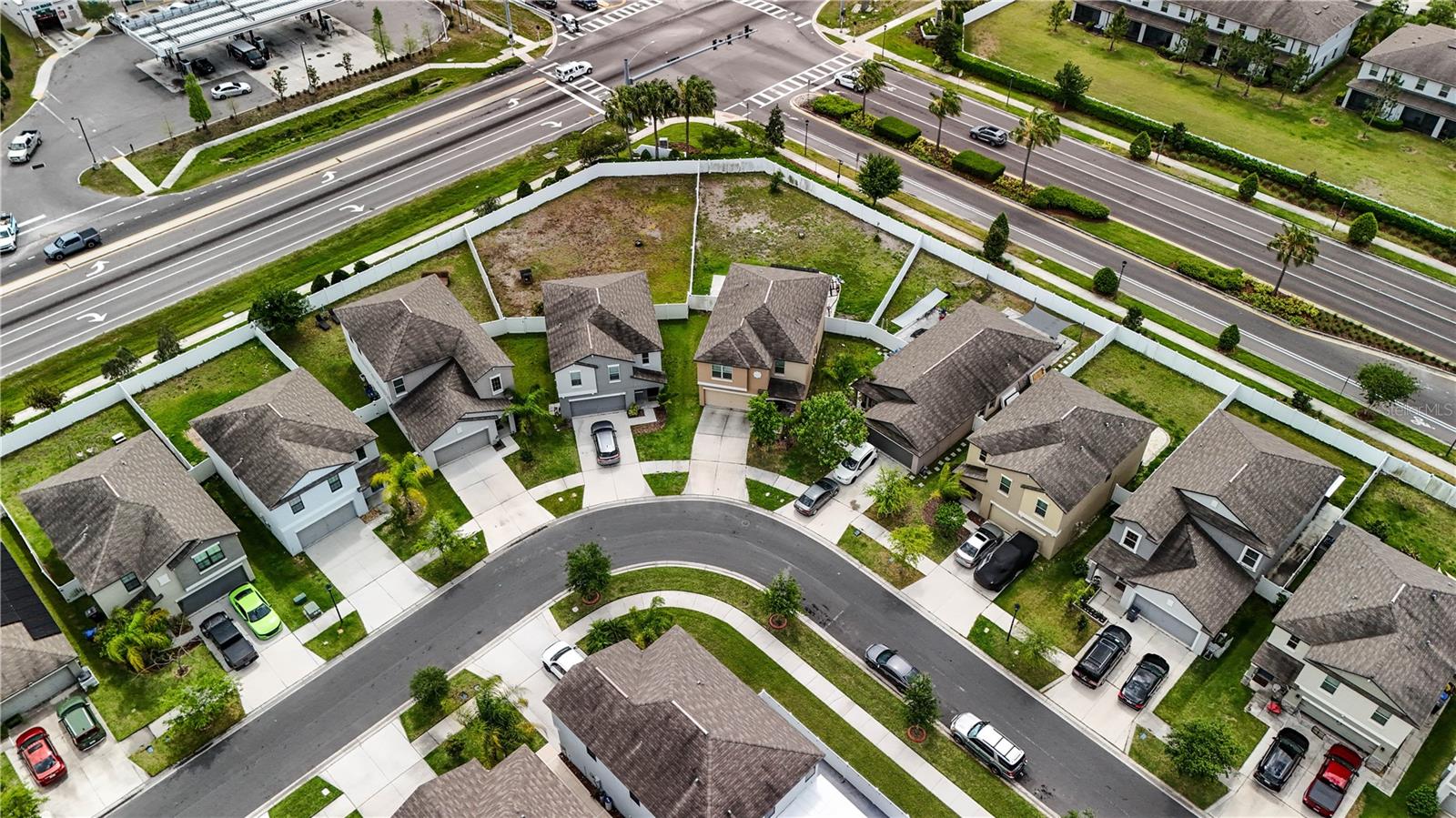 Image 43 of 57 For 4321 Globe Thistle Drive