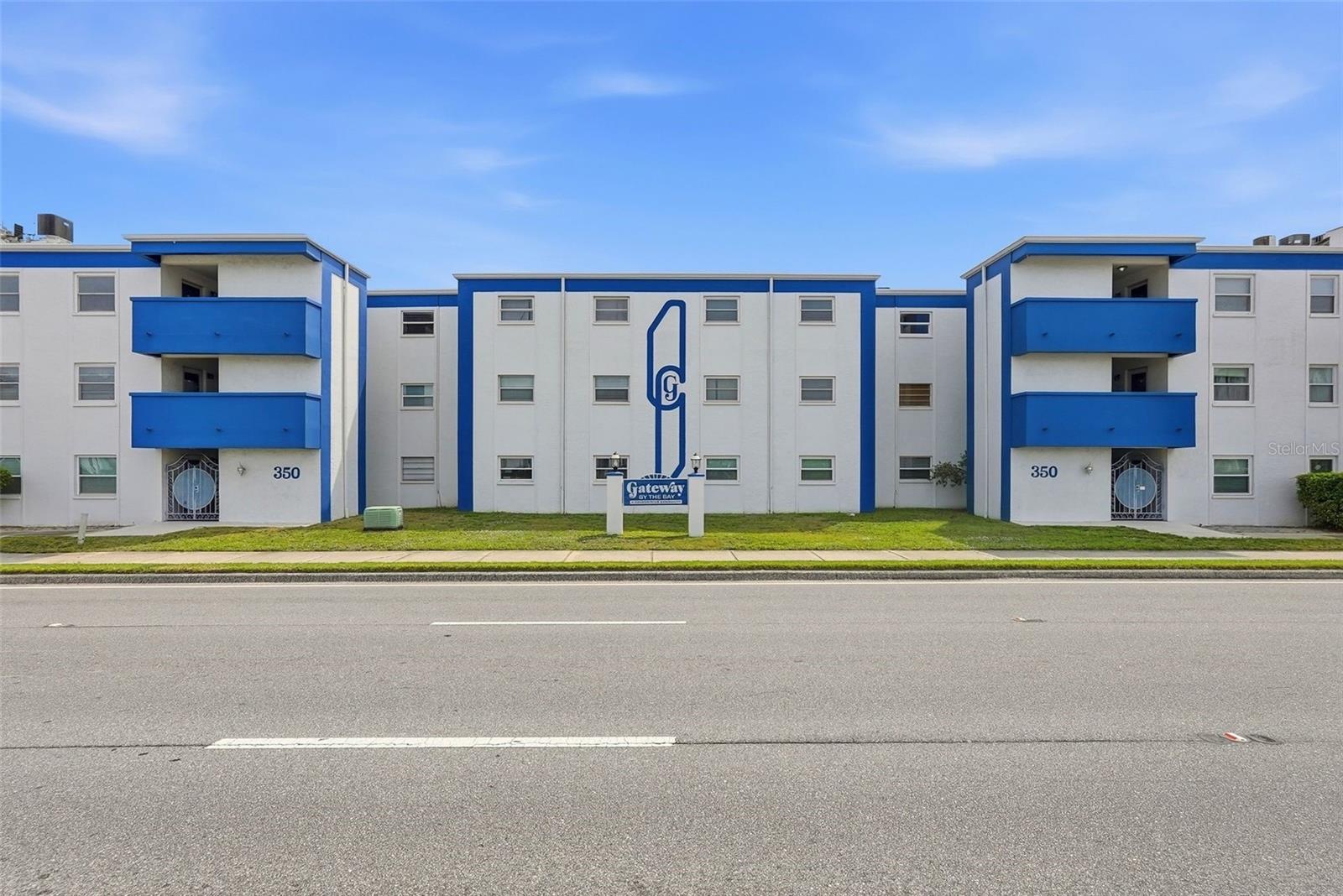 Image 26 of 27 For 350 79th Avenue N 122