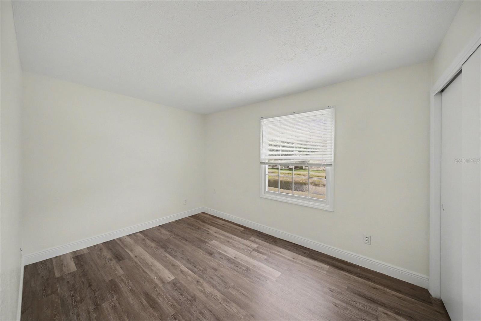 Image 20 of 32 For 13708 Orange Sunset Drive