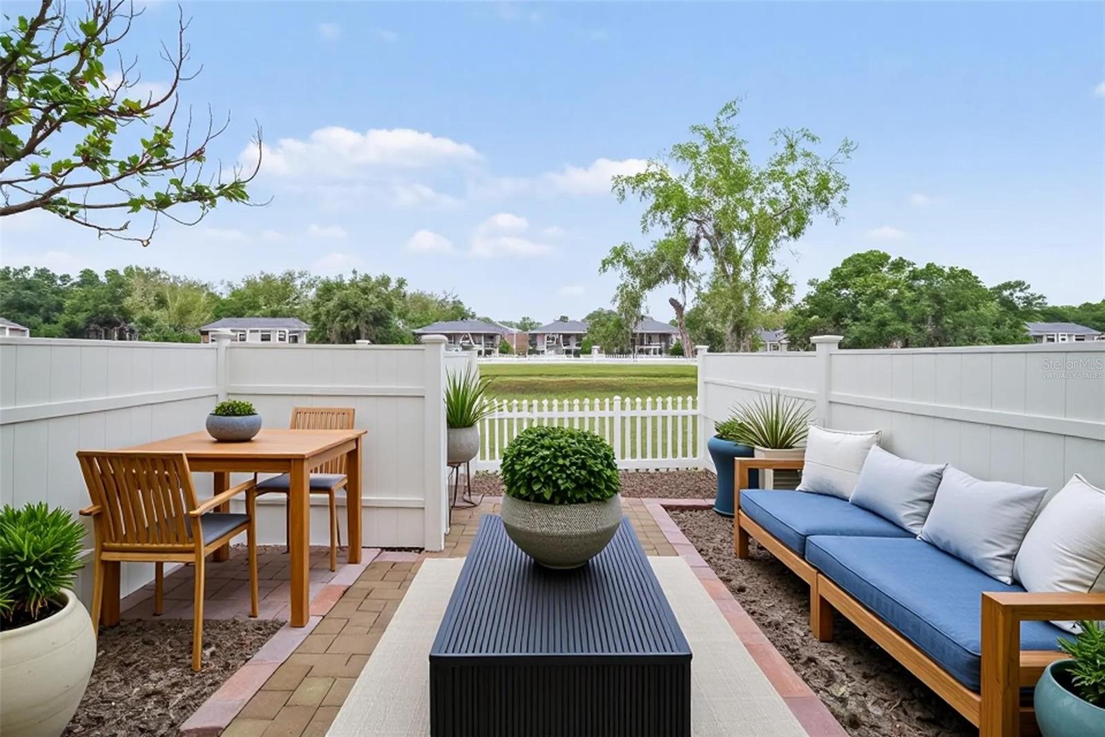 Image 28 of 32 For 13708 Orange Sunset Drive