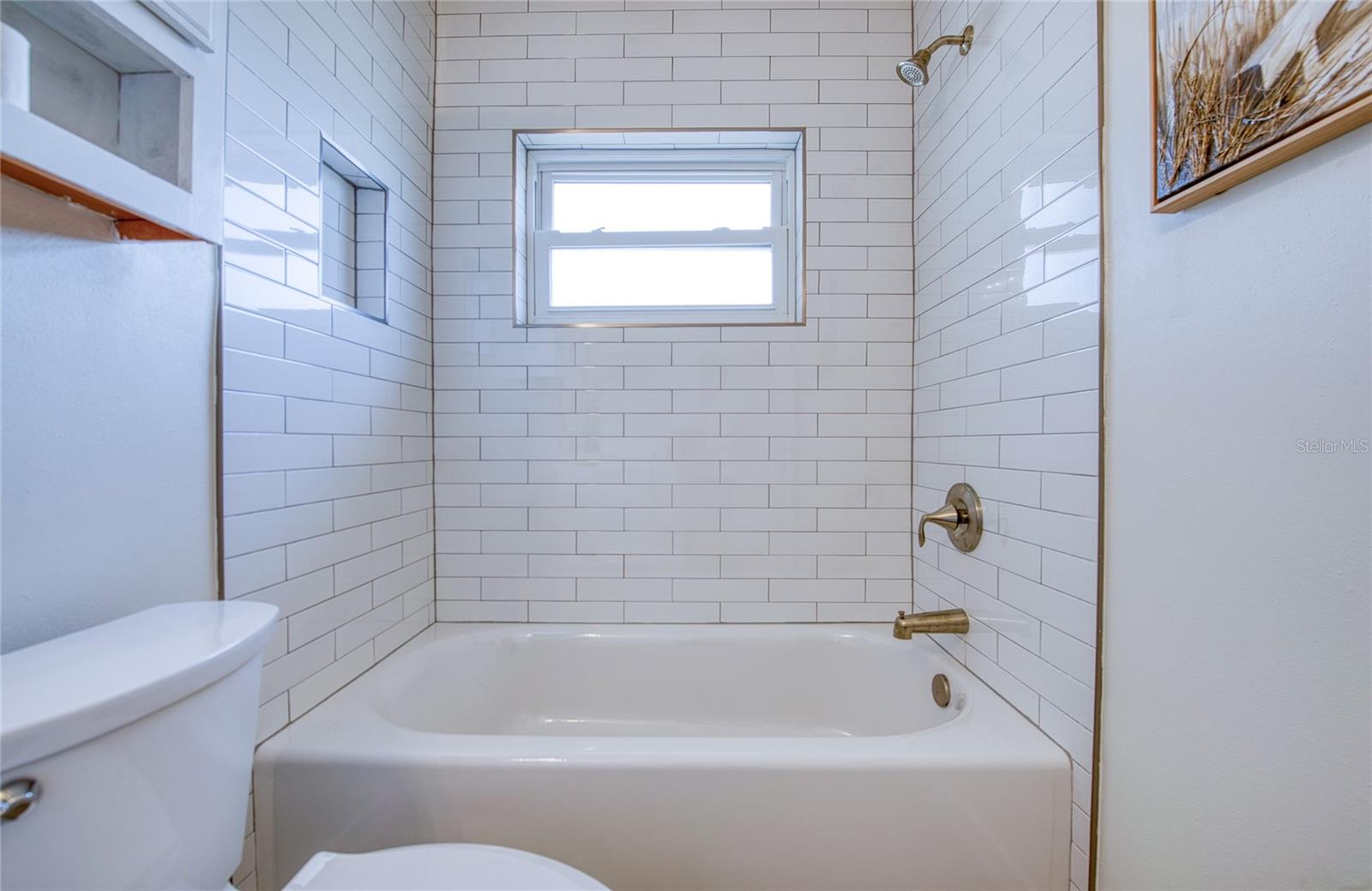 Image 39 of 63 For 662 Villagrande Avenue S