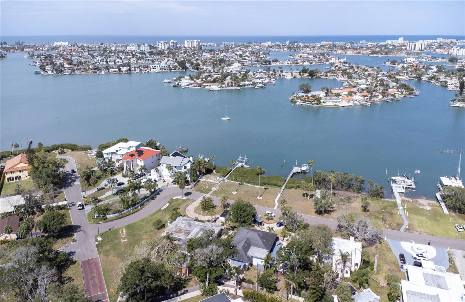 Image 60 of 63 For 662 Villagrande Avenue S