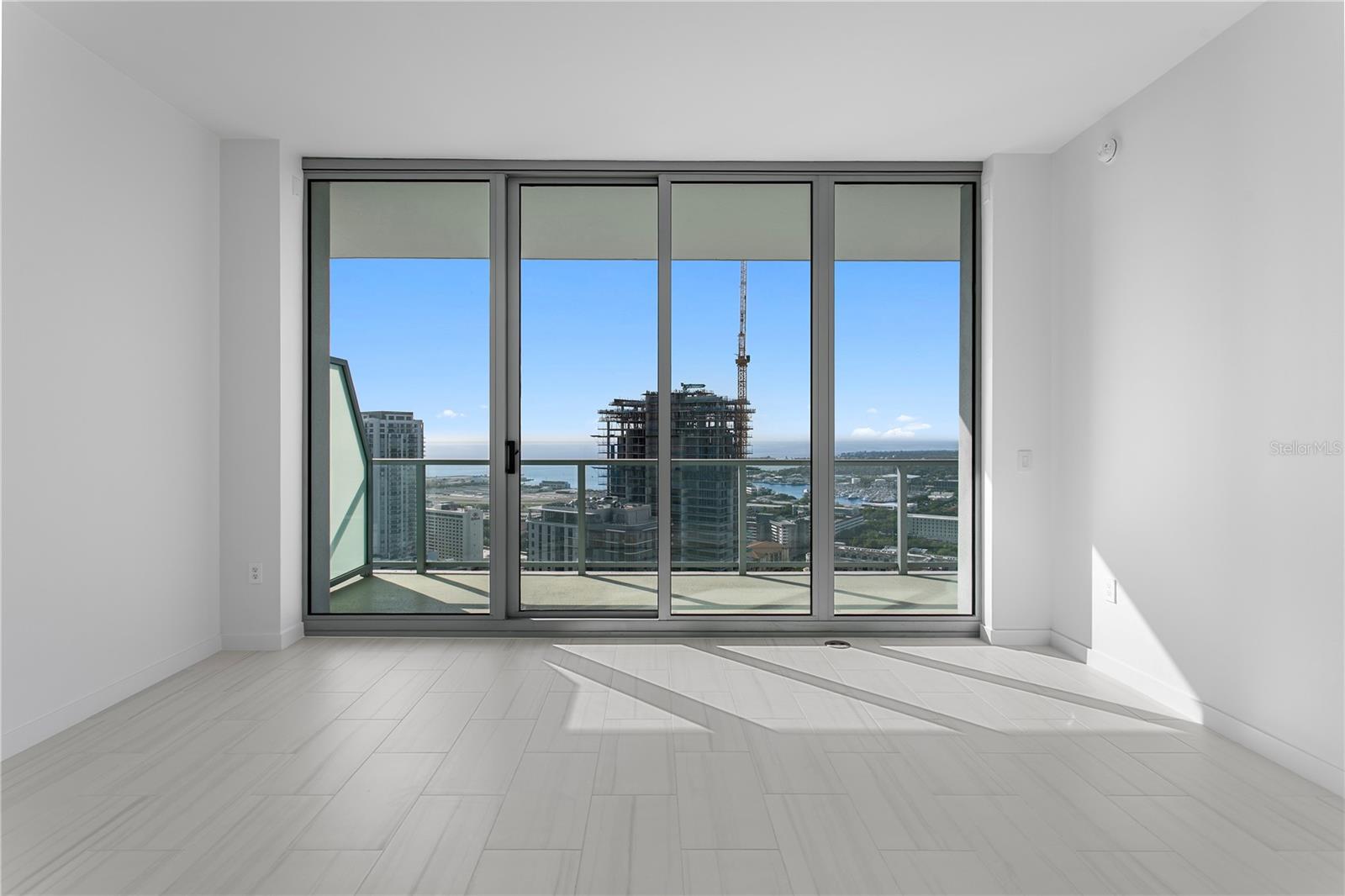 Listing photo id 22 for 400 Central Avenue 3005