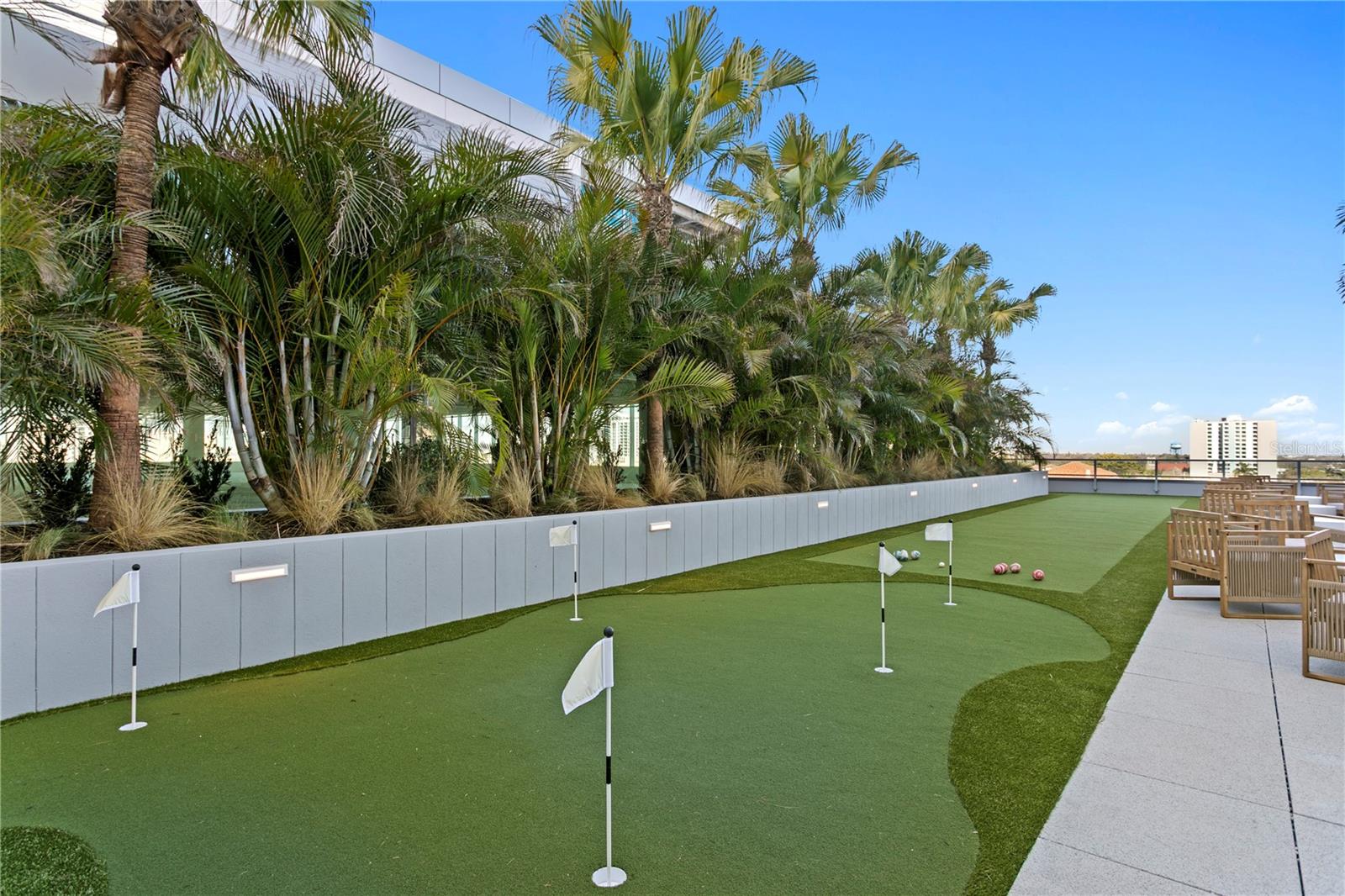 Listing photo id 44 for 400 Central Avenue 3005