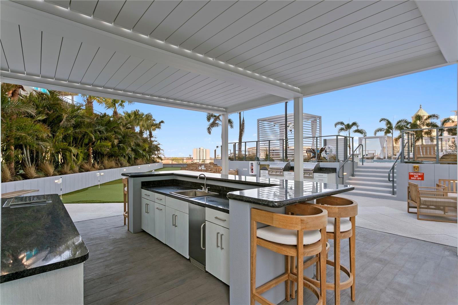 Listing photo id 52 for 400 Central Avenue 3005