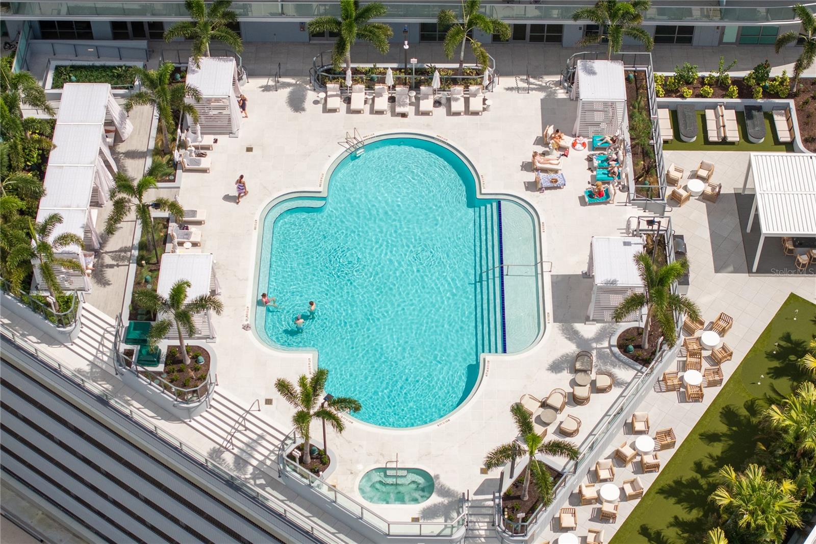 Listing photo id 54 for 400 Central Avenue 3005