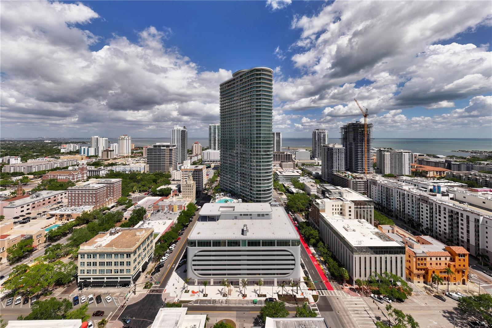 Listing photo id 55 for 400 Central Avenue 3005