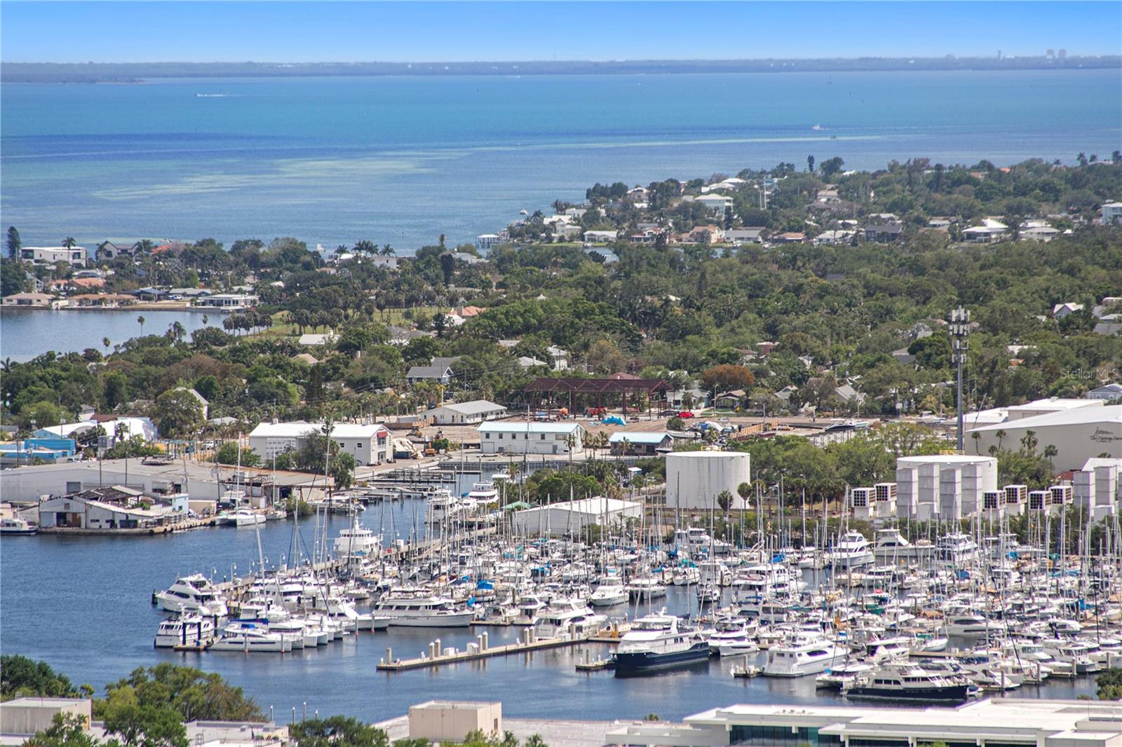 Listing photo id 5 for 400 Central Avenue 3005