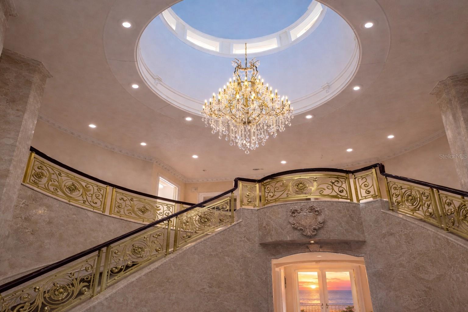 Image 17 of 100 For 2000 Park Street N