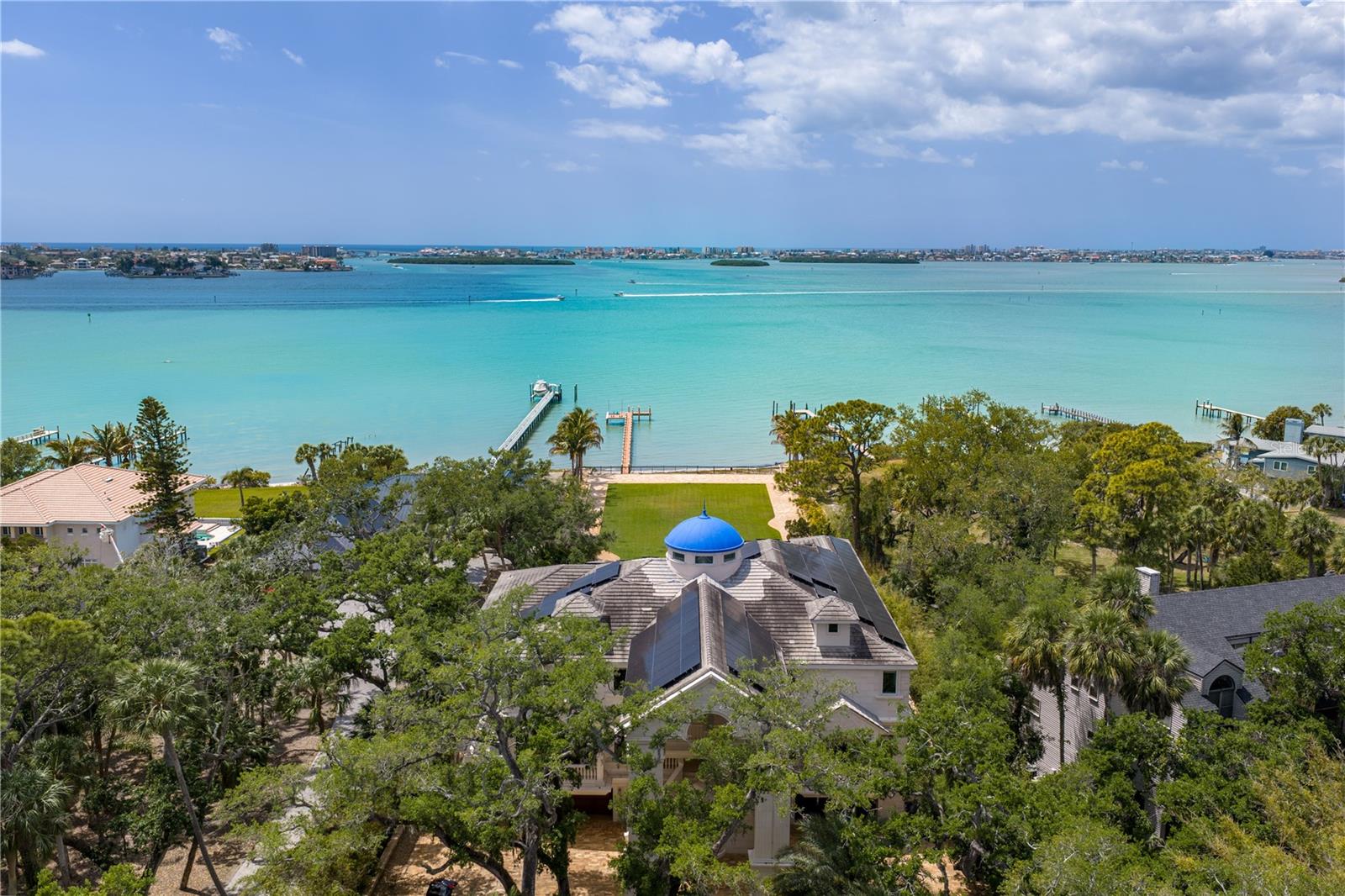 Image 83 of 100 For 2000 Park Street N