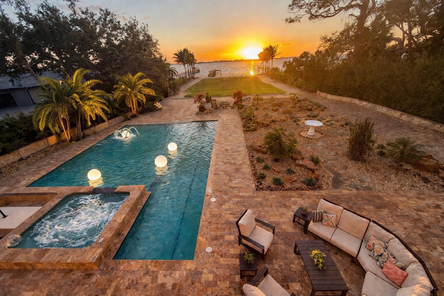 Image 99 of 100 For 2000 Park Street N