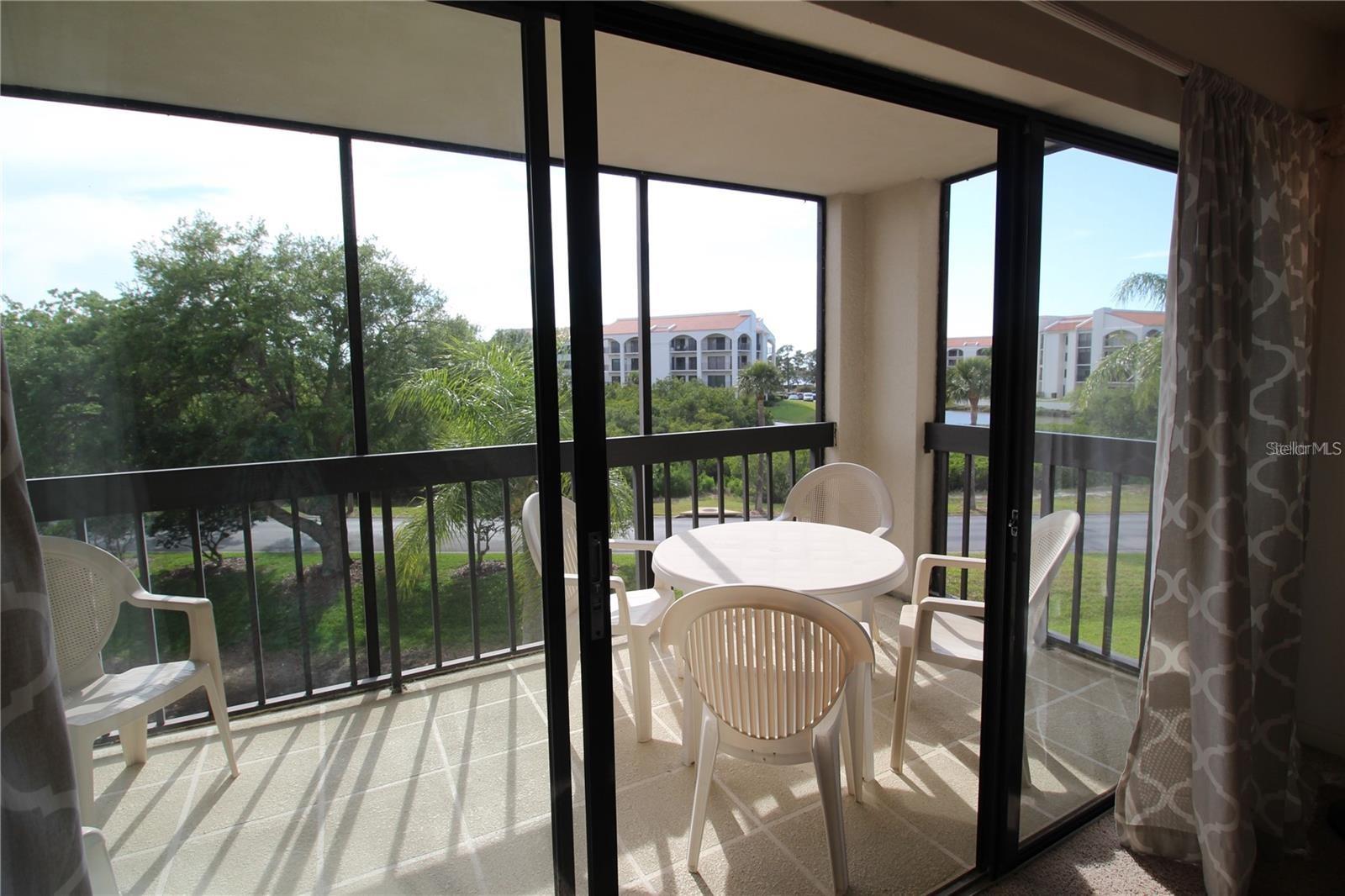 Image 10 of 80 For 1806 Mariner Drive 214