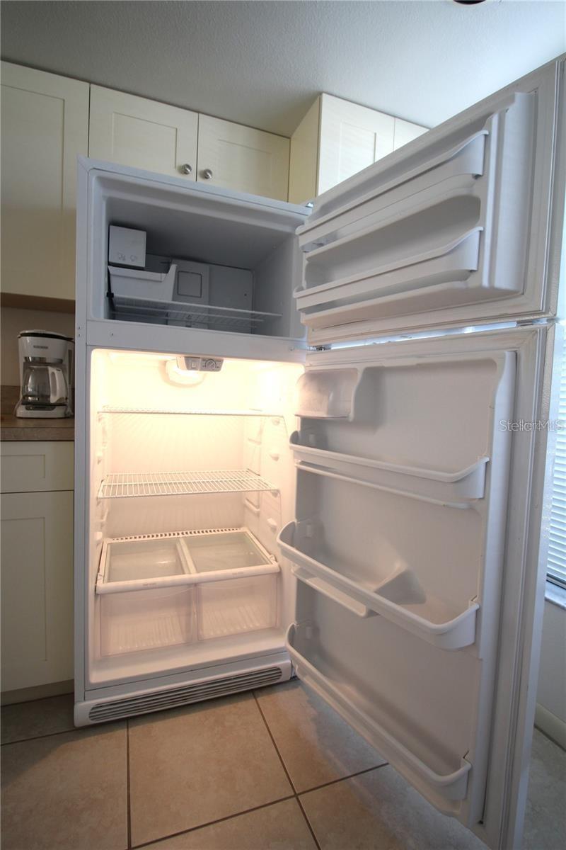 Image 45 of 80 For 1806 Mariner Drive 214