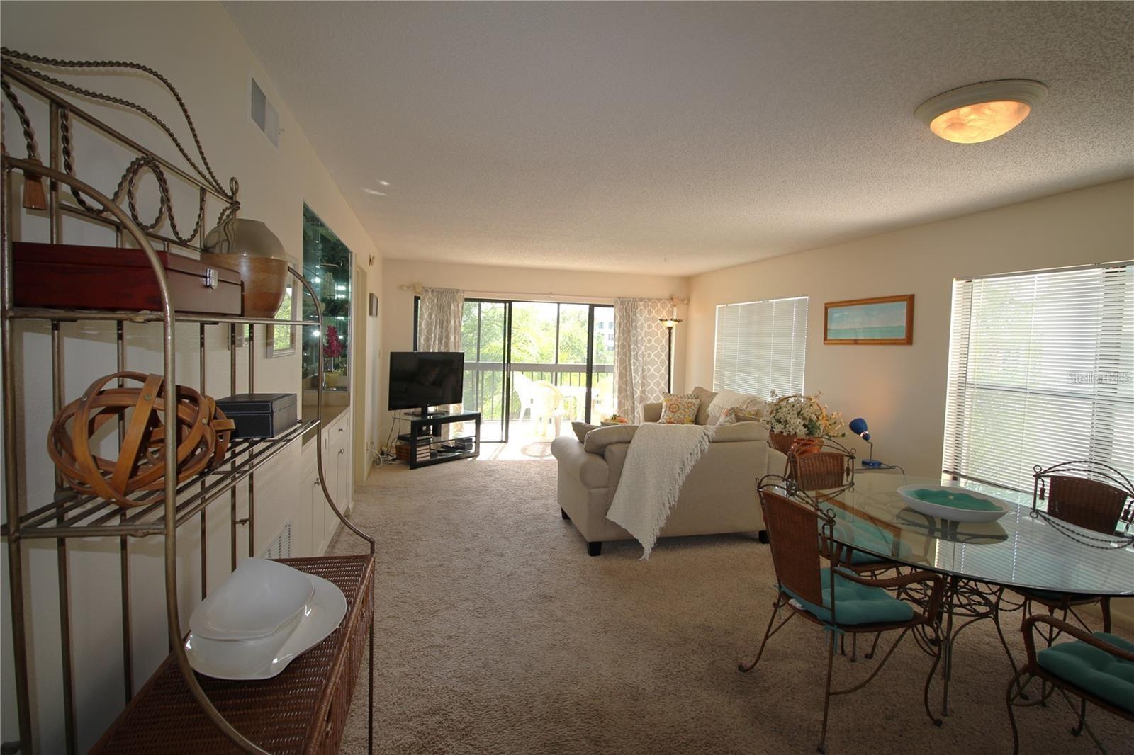 Image 6 of 80 For 1806 Mariner Drive 214