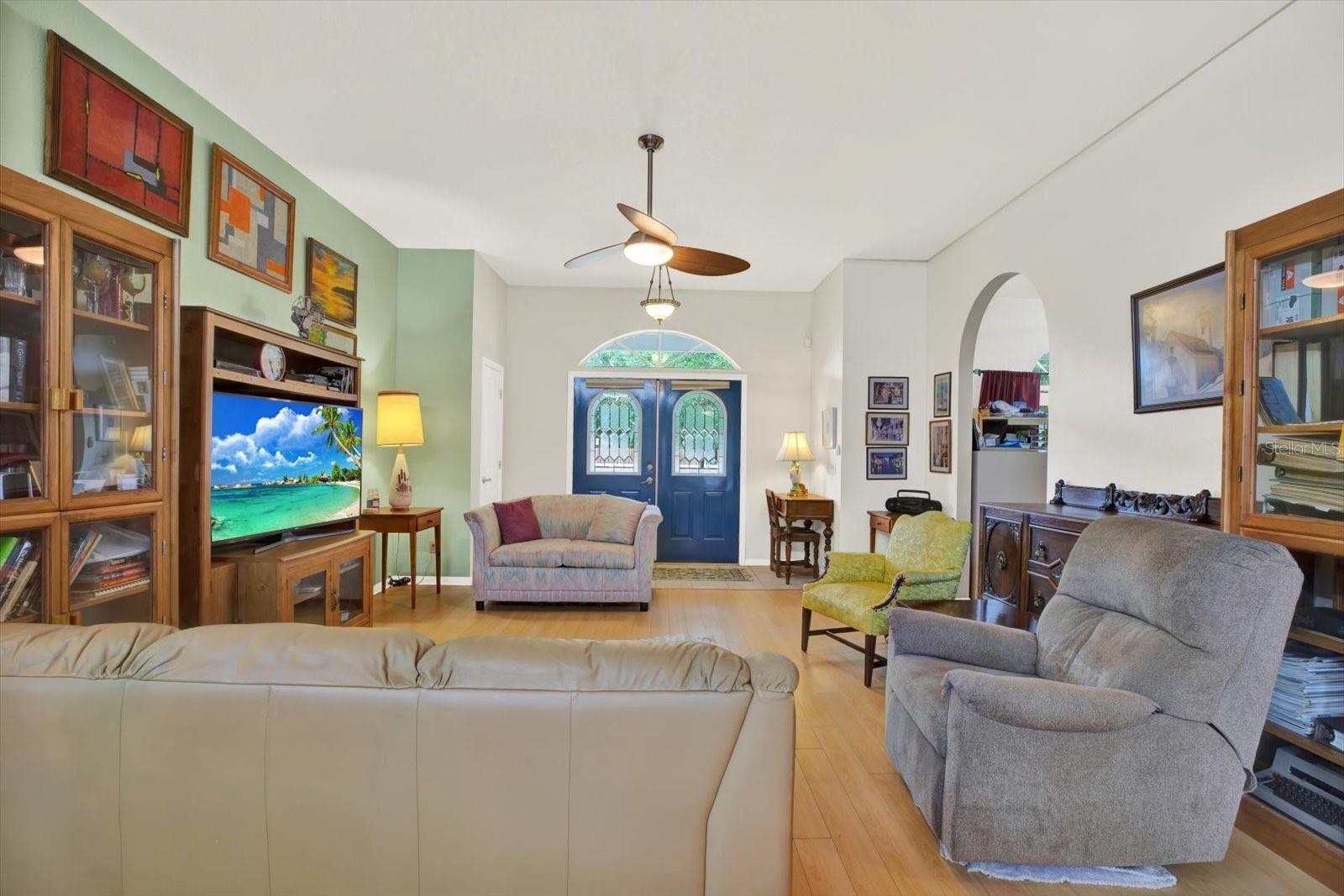 Image 12 of 42 For 4217 Chase Drive