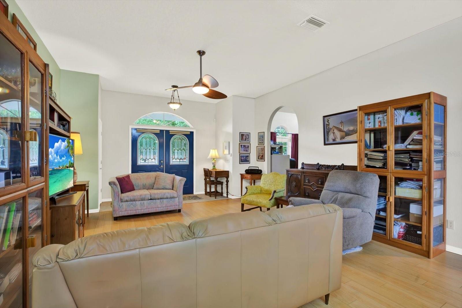 Image 13 of 42 For 4217 Chase Drive