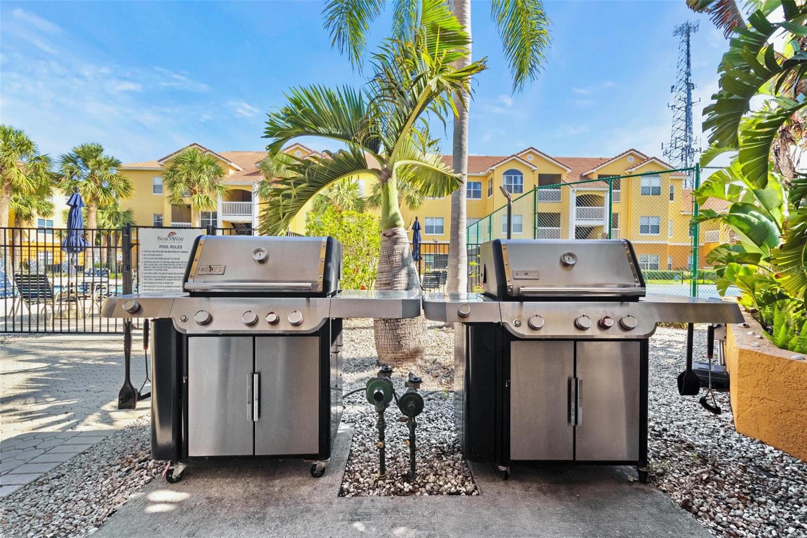 Image 24 of 35 For 10764 70th Avenue 5104