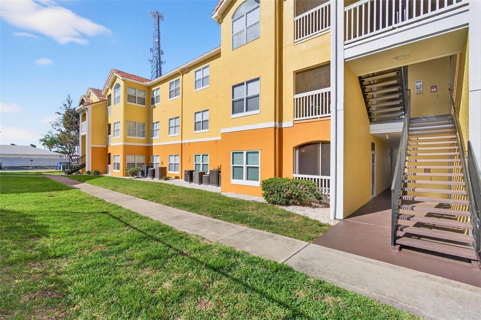 Image 30 of 35 For 10764 70th Avenue 5104