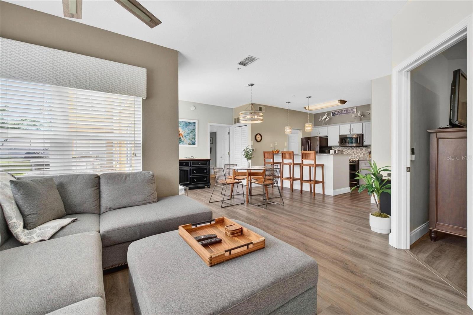 Image 4 of 35 For 10764 70th Avenue 5104